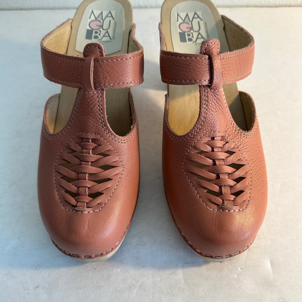 Maguba of Sweden Nairobi Leather T Strap Clogs Size 40 US 10 Putty Pink Boho - Picture 6 of 9